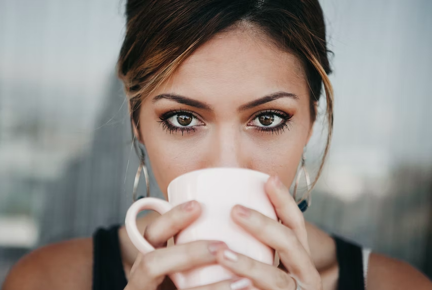 Can drinking coffee reduce breast size?  This is the fact!