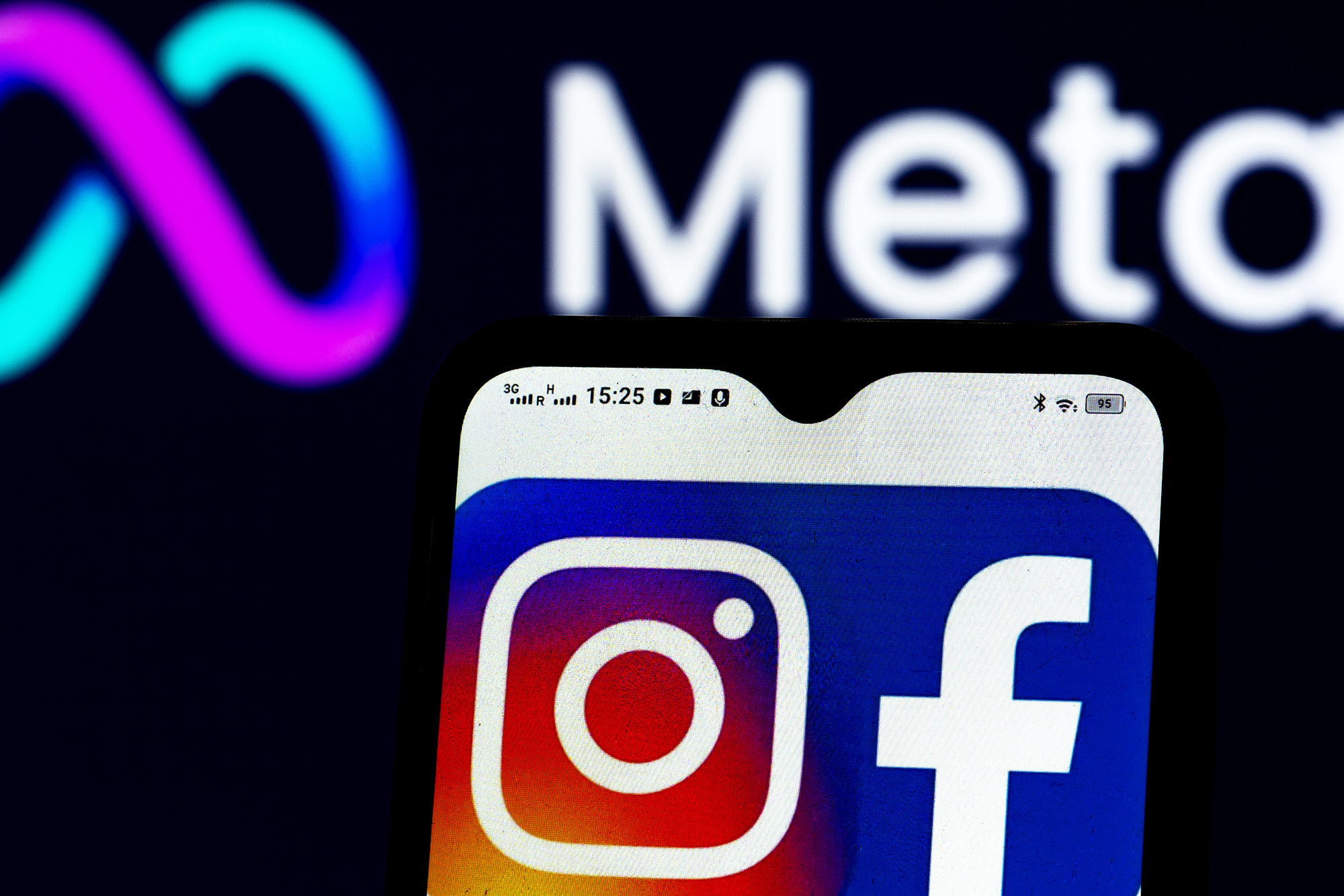 Keluarkan Peraturan Baru, Meta Ancam Hapus Facebook Dan Instagram Di Eropa