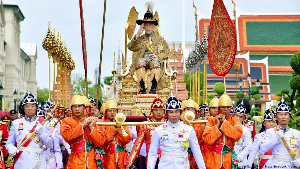 10 Raja Terkaya di Dunia, Siapa yang Nomor Satu?, Bagian 2